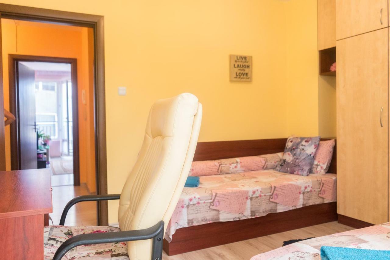 Apartment Eve Варна Екстер'єр фото